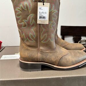 Ariat Womens Tan and Green Western Boots